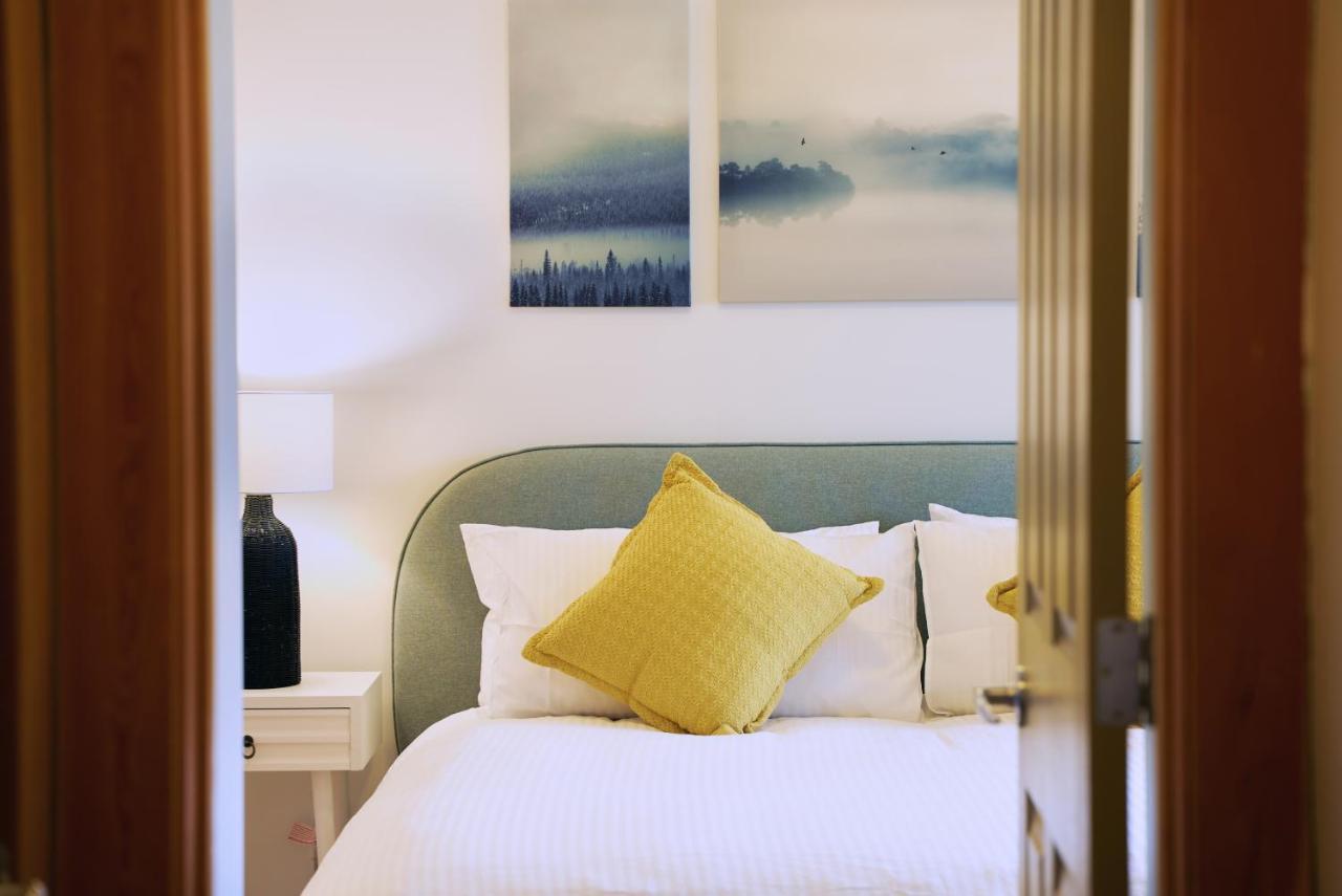 Mtn View Escape With King Size Bed With Outdoor Pool - Banff Pass Included! Daire Canmore Dış mekan fotoğraf