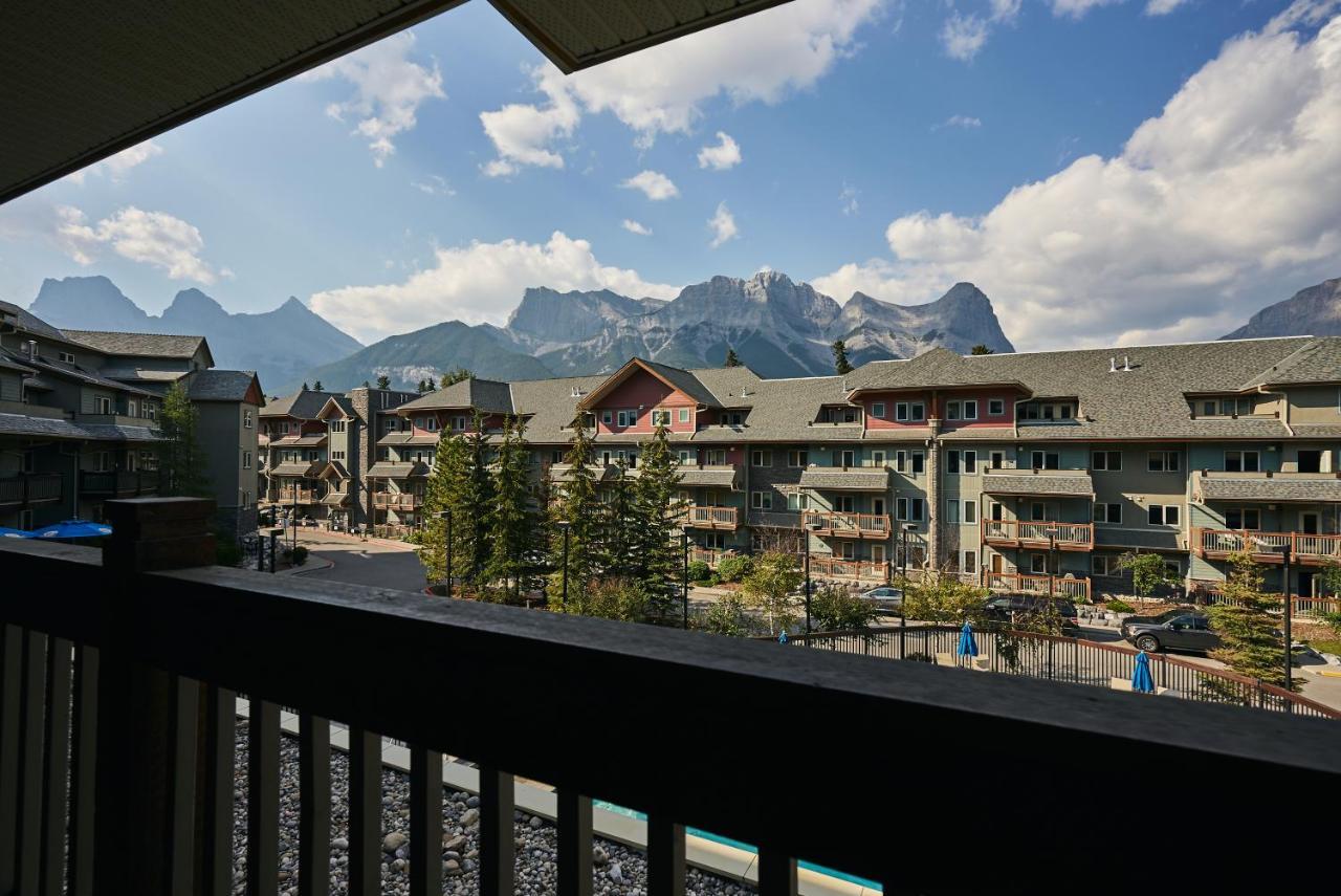 Mtn View Escape With King Size Bed With Outdoor Pool - Banff Pass Included! Daire Canmore Dış mekan fotoğraf